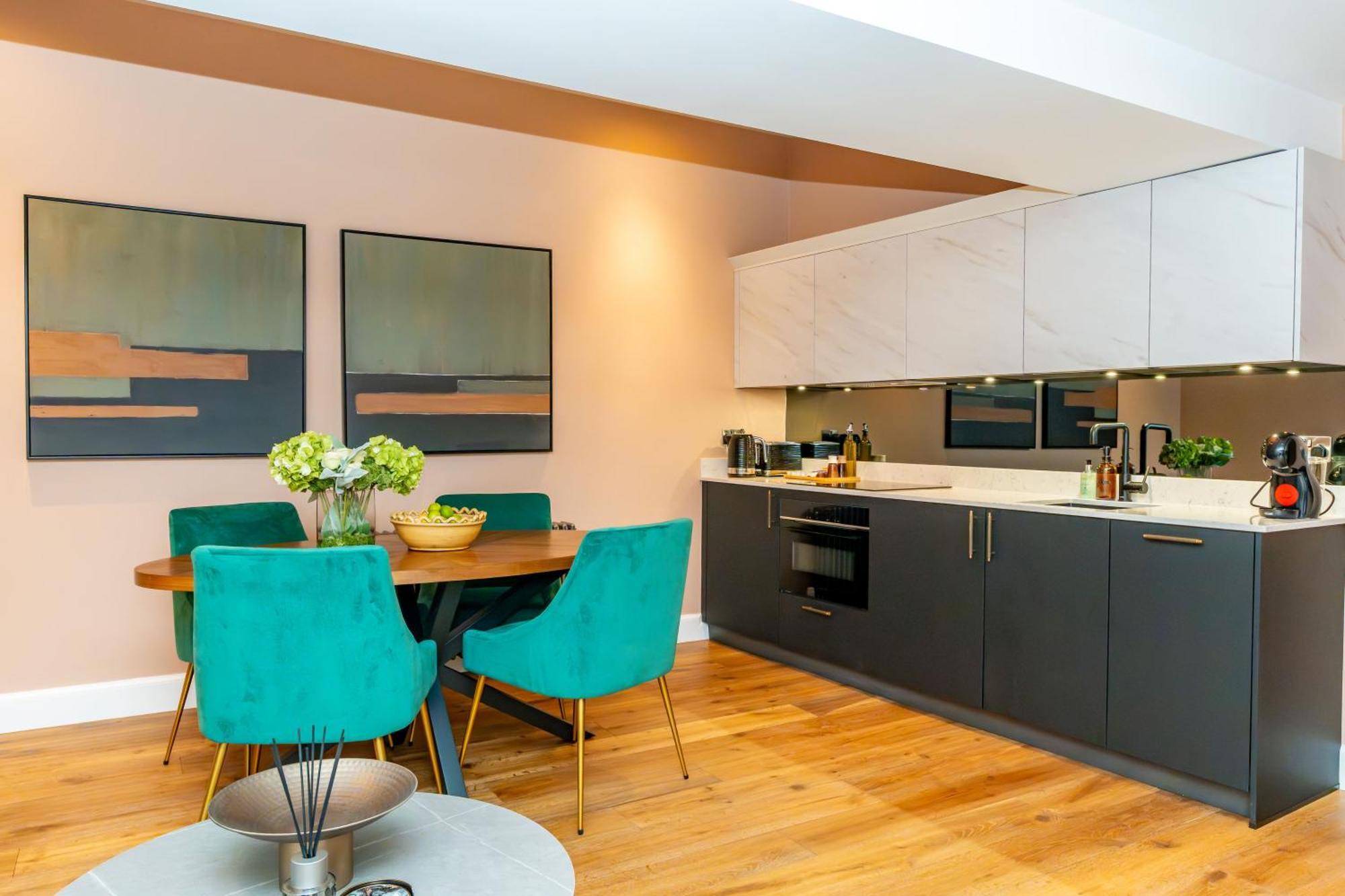 Dragon Suites Luxury Apartments At 9 Albyn Place Εδιμβούργο Εξωτερικό φωτογραφία