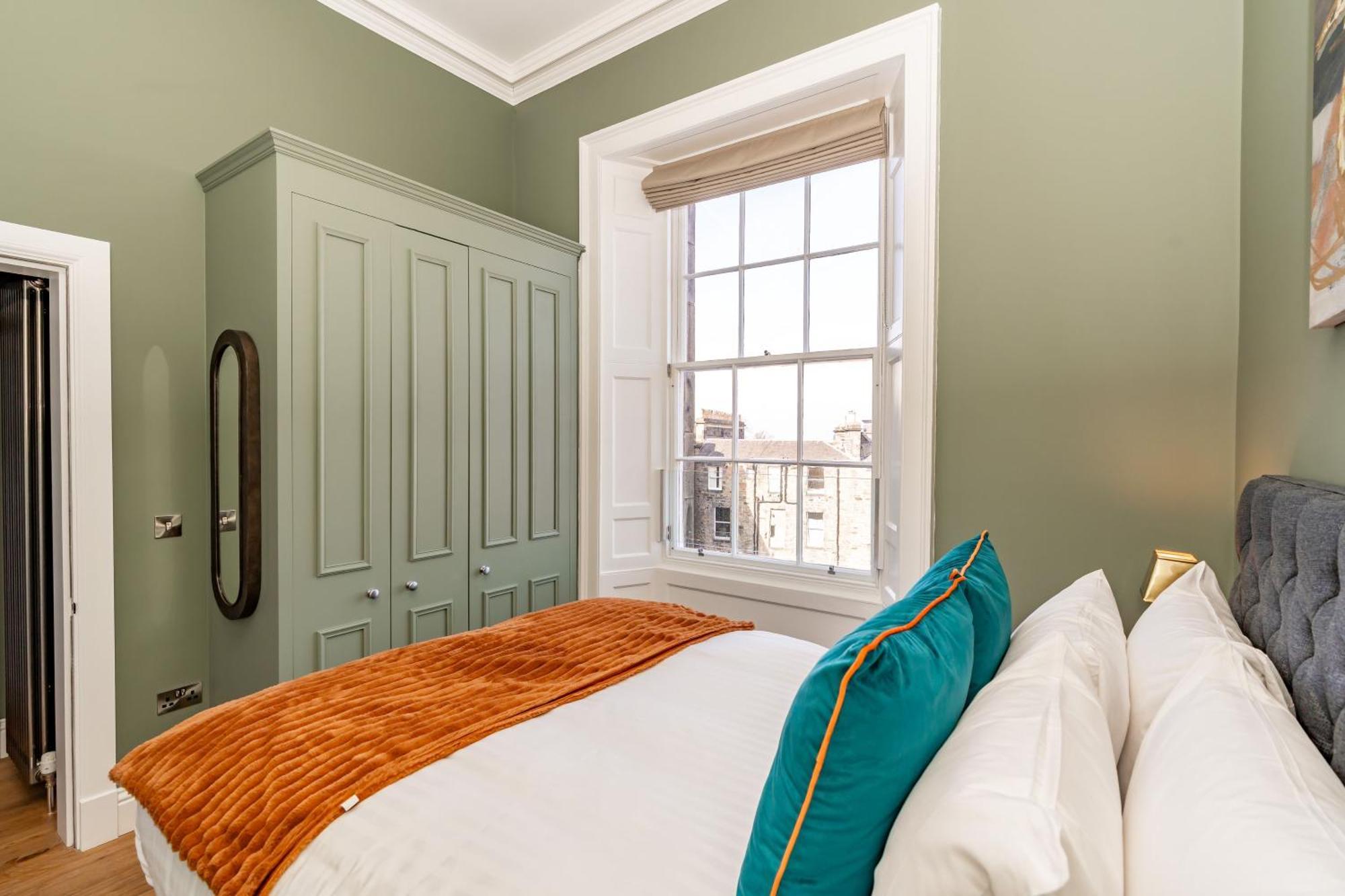 Dragon Suites Luxury Apartments At 9 Albyn Place Εδιμβούργο Εξωτερικό φωτογραφία
