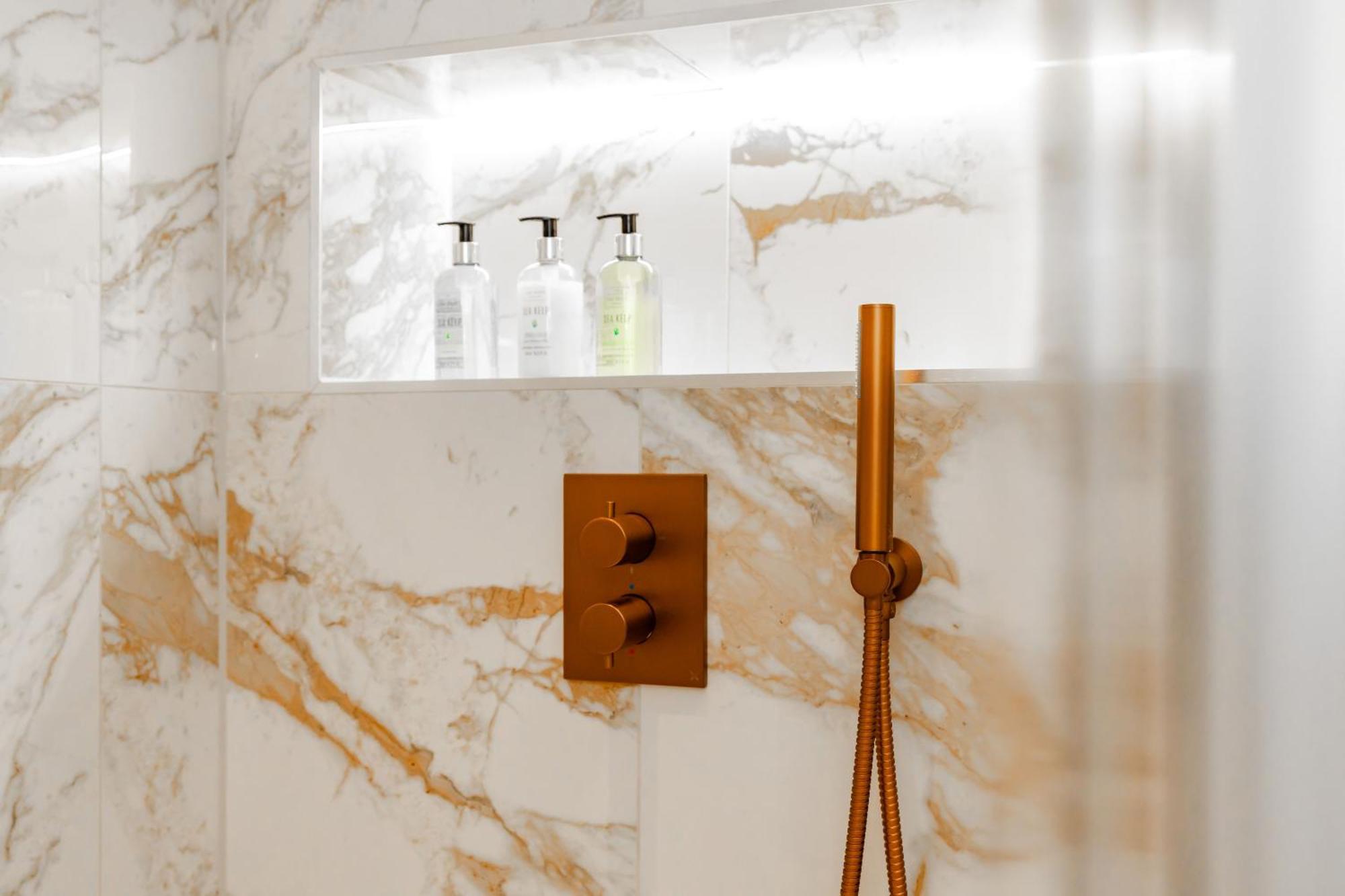Dragon Suites Luxury Apartments At 9 Albyn Place Εδιμβούργο Εξωτερικό φωτογραφία